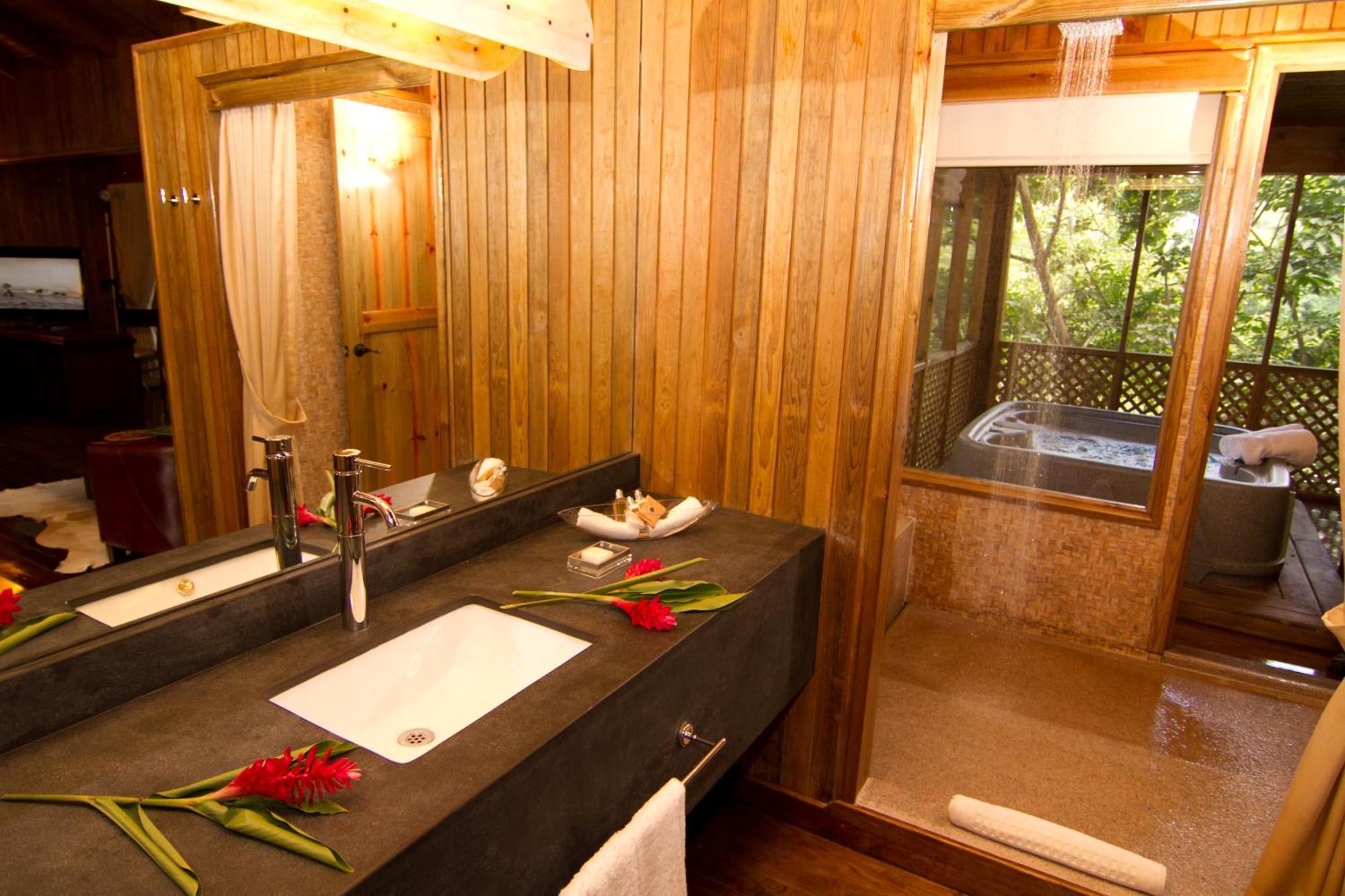 פלורס Las Lagunas Boutique Hotel מראה חיצוני תמונה